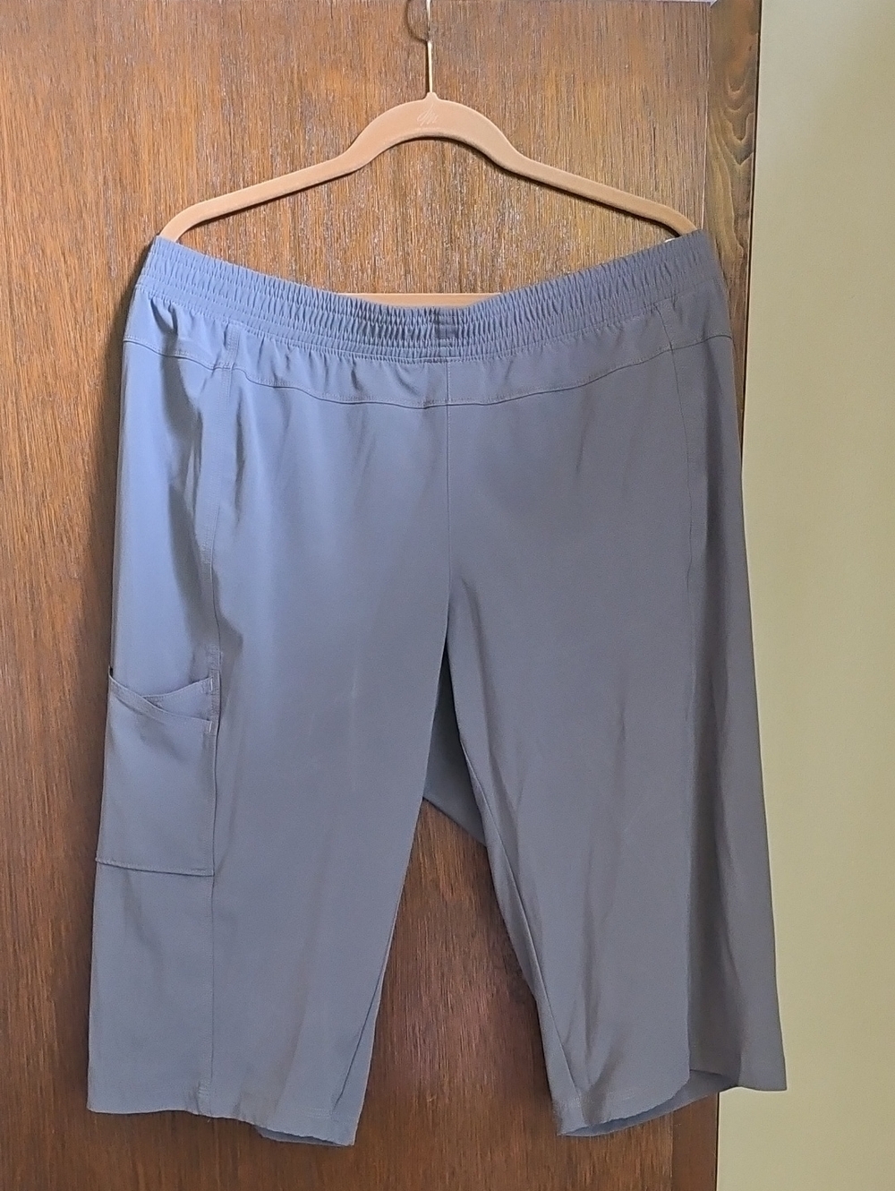 Lee Women's Gray Capris with Side Pocket